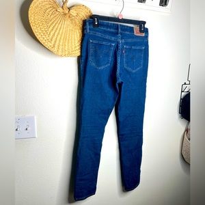 Levi Soft Skinny Jeans